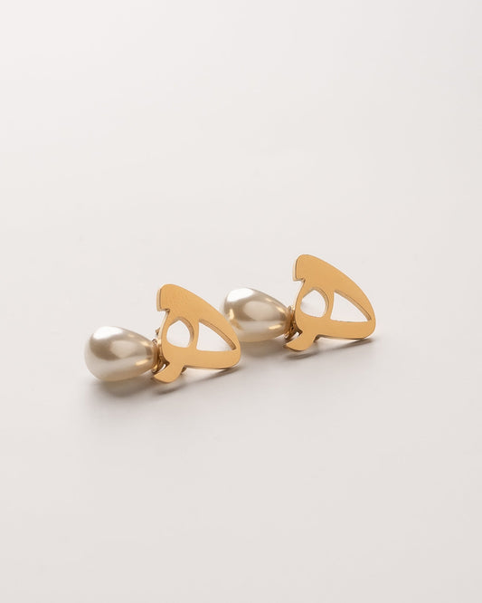 Calligraphed Letter Earrings ھ