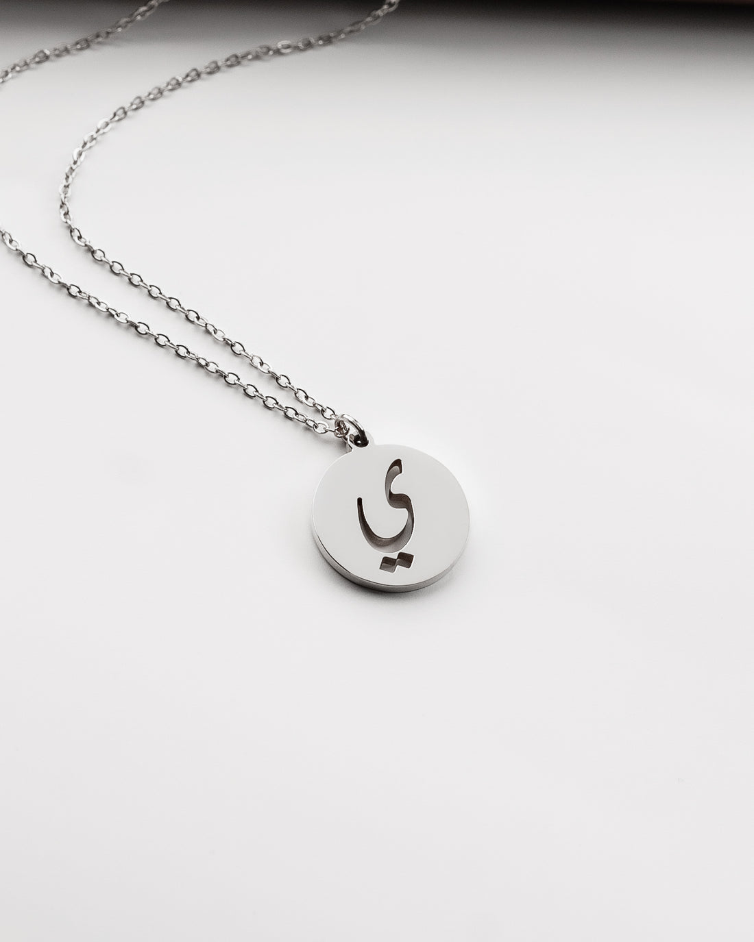 Initial Necklace (Silver) ى